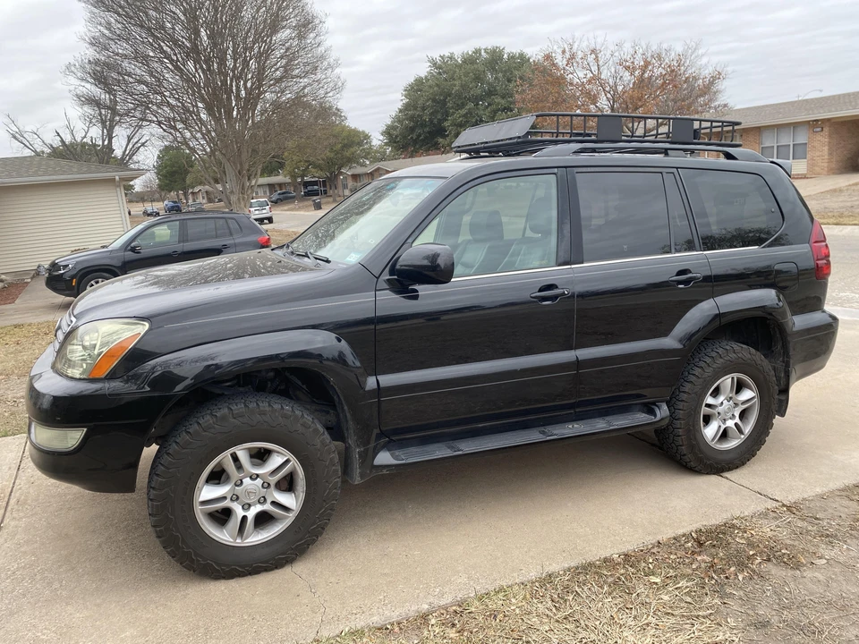 2003 Lexus GX 1st Gen - Image 10 of 31