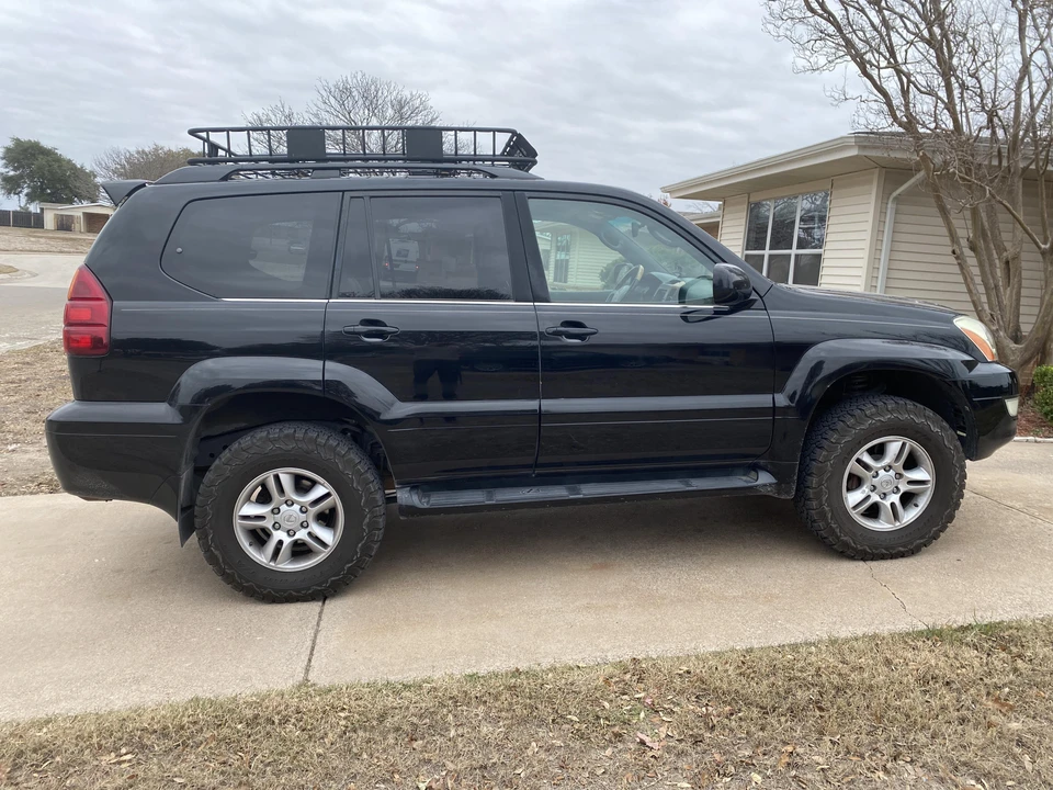 2003 Lexus GX 1st Gen - Image 18 of 31