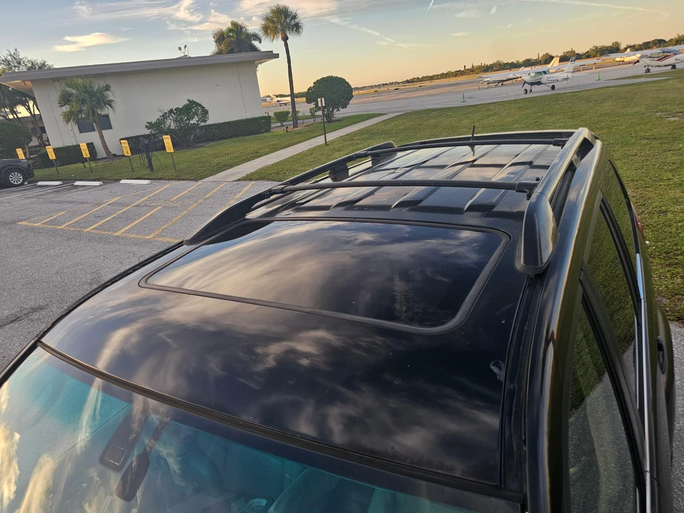 2003 Lexus GX 1st Gen - Image 22 of 31