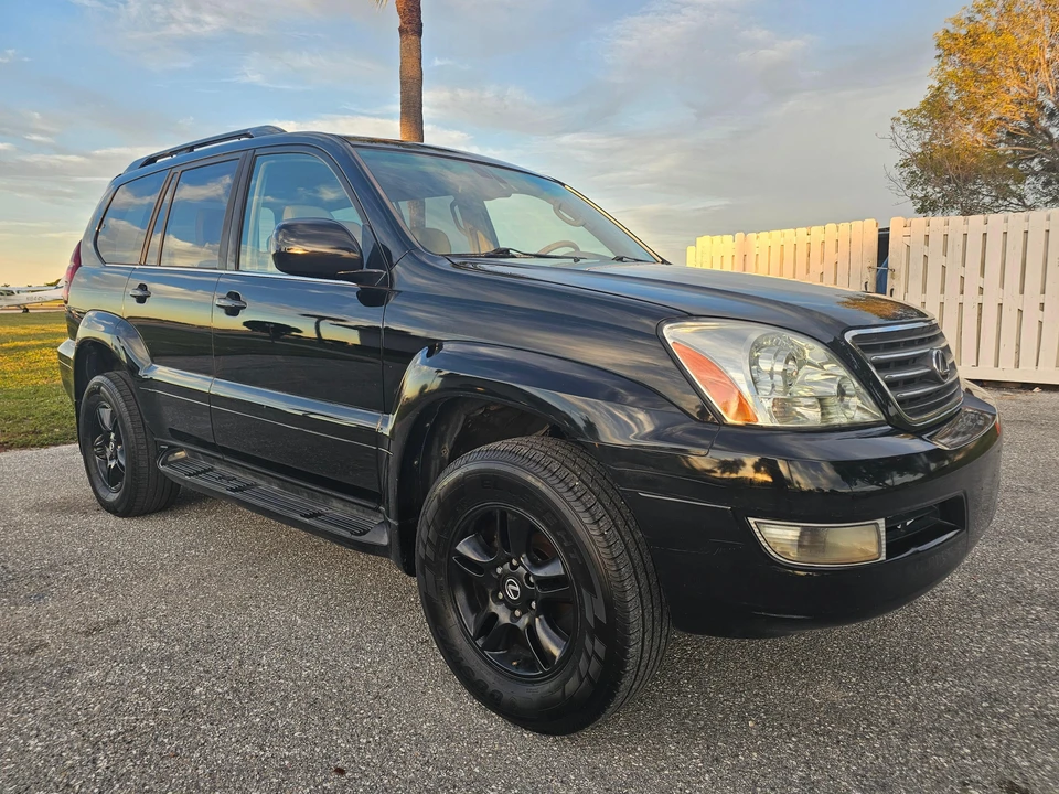 2003 Lexus GX 1st Gen - Image 17 of 31
