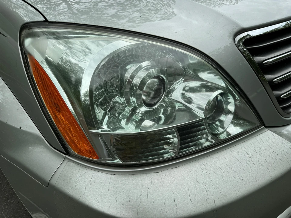 2003 Lexus GX 1st Gen - Image 18 of 31