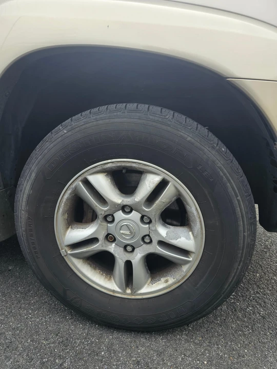 2003 Lexus GX 1st Gen - Image 23 of 31