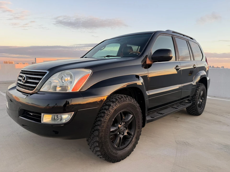 2003 Lexus GX 1st Gen - Image 9 of 31