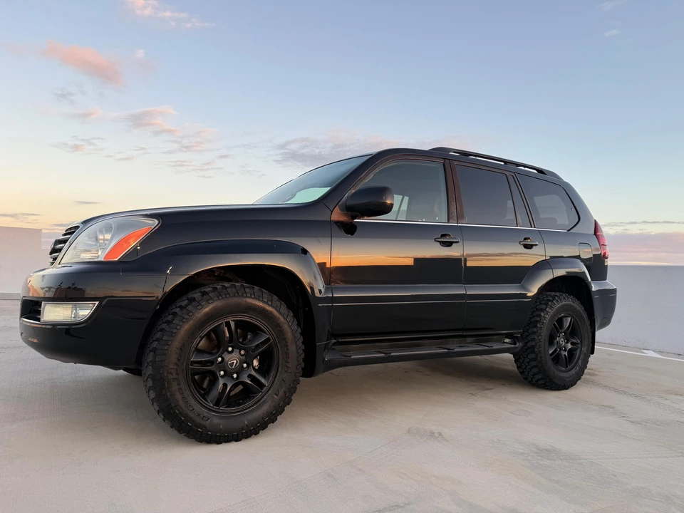 2003 Lexus GX 1st Gen - Image 14 of 31