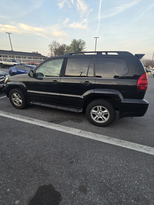 2003 Lexus GX 1st Gen - Image 8 of 8
