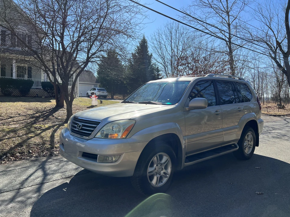 2003 Lexus GX 1st Gen - Image 9 of 31