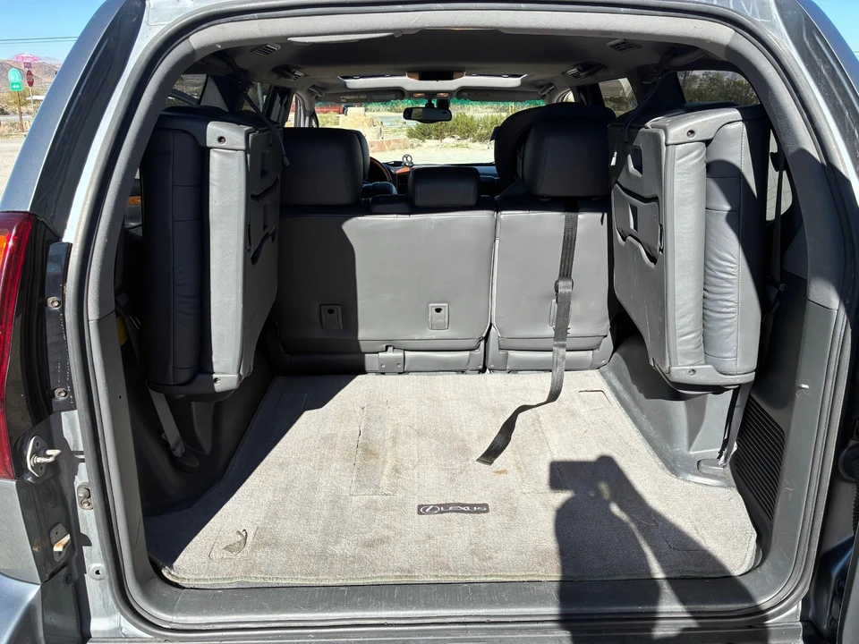 2003 Lexus GX 1st Gen - Image 8 of 21