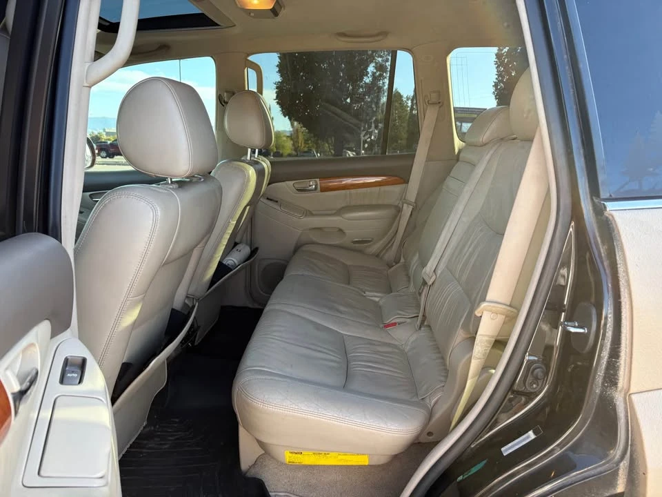 2003 Lexus GX 1st Gen - Image 12 of 18
