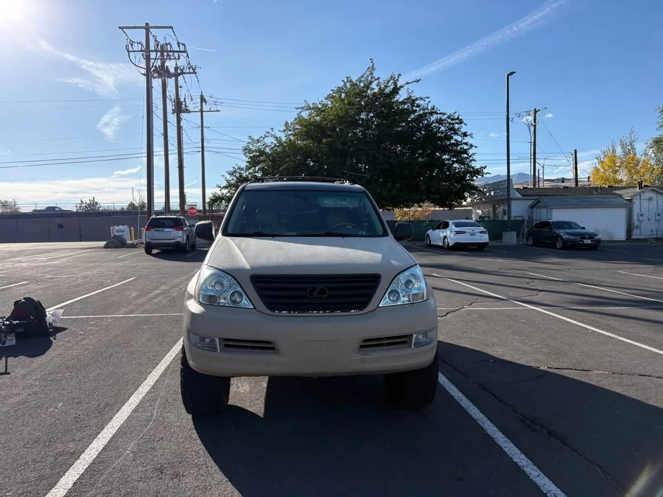 2003 Lexus GX 1st Gen - Image 2 of 18