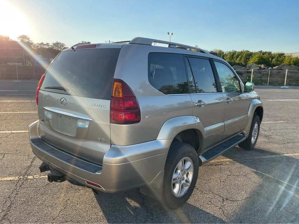 2003 Lexus GX 1st Gen - Image 4 of 12