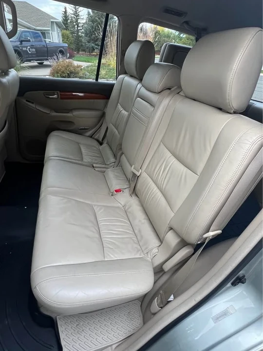 2003 Lexus GX 1st Gen - Image 12 of 20