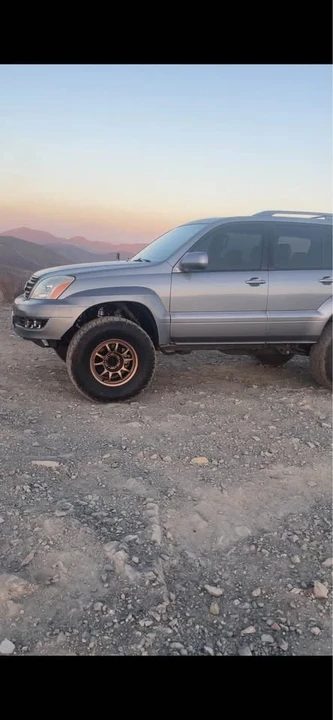 2003 Lexus GX 1st Gen - Image 5 of 7
