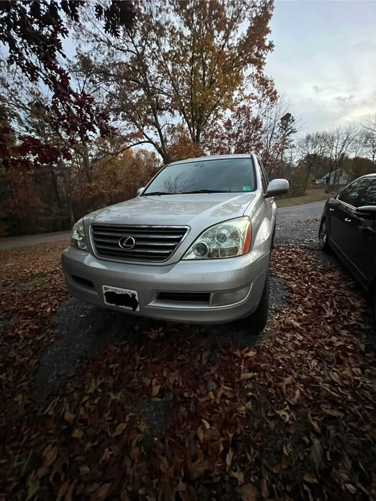 2003 Lexus GX 1st Gen - Image 2 of 8