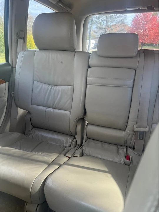 2003 Lexus GX 1st Gen - Image 4 of 11
