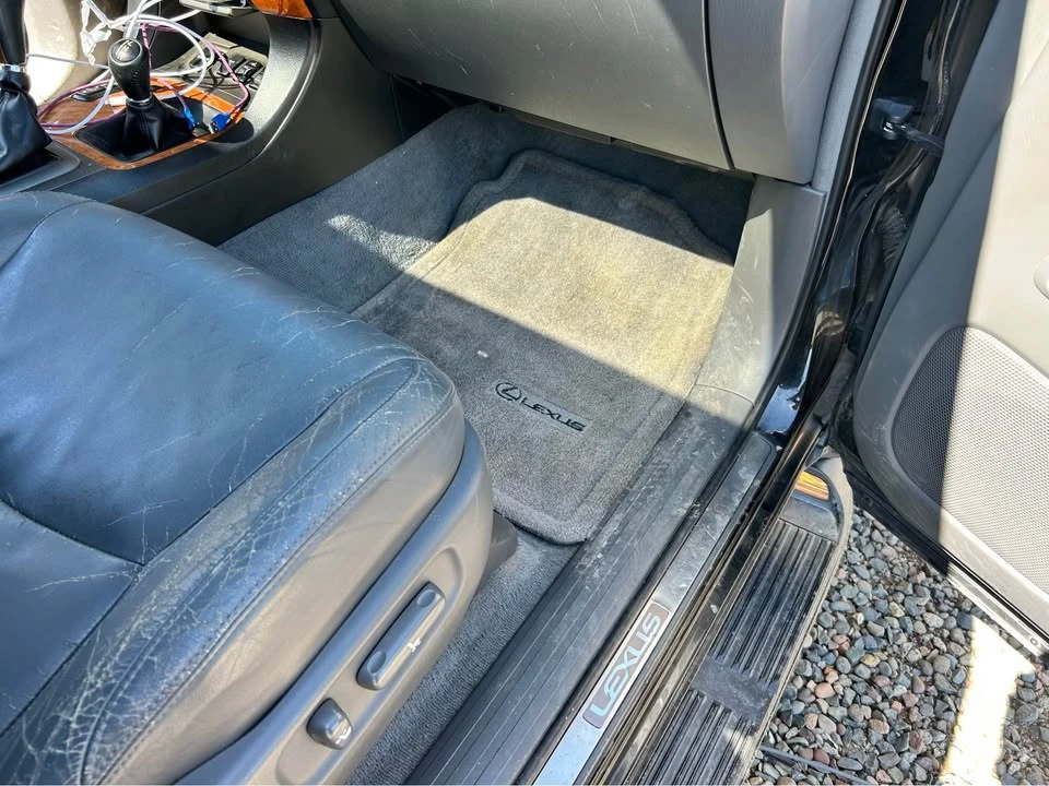 2003 Lexus GX 1st Gen - Image 3 of 8