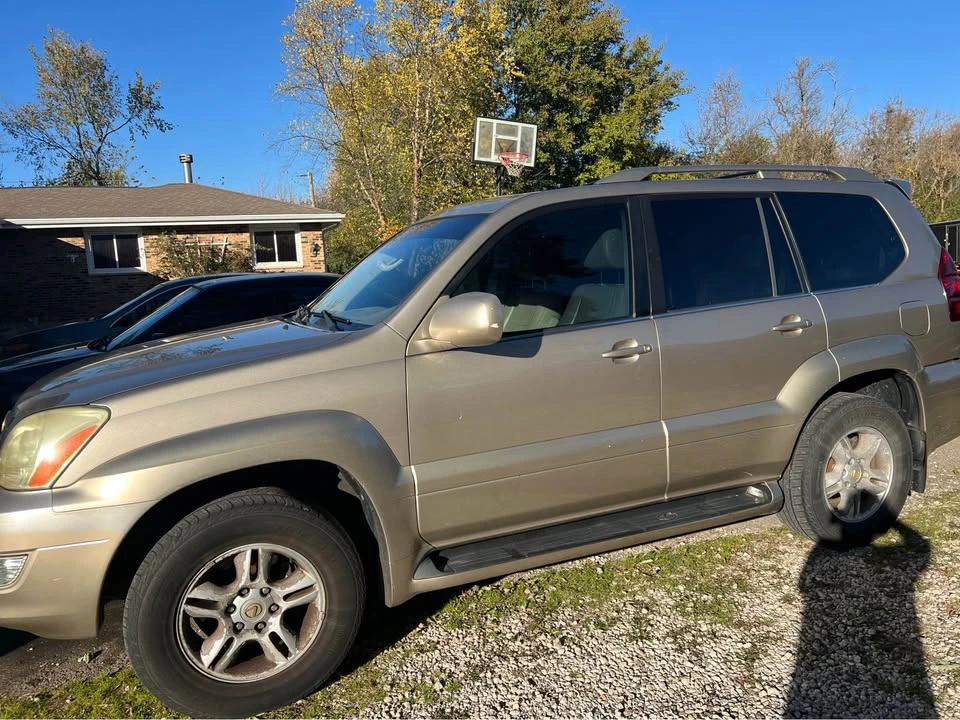 2003 Lexus GX 1st Gen - Image 11 of 11