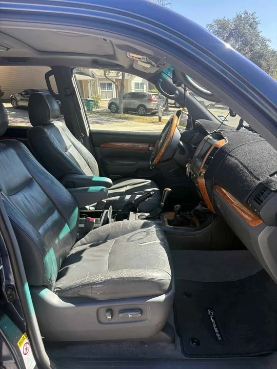 2003 Lexus GX 1st Gen - Image 6 of 10