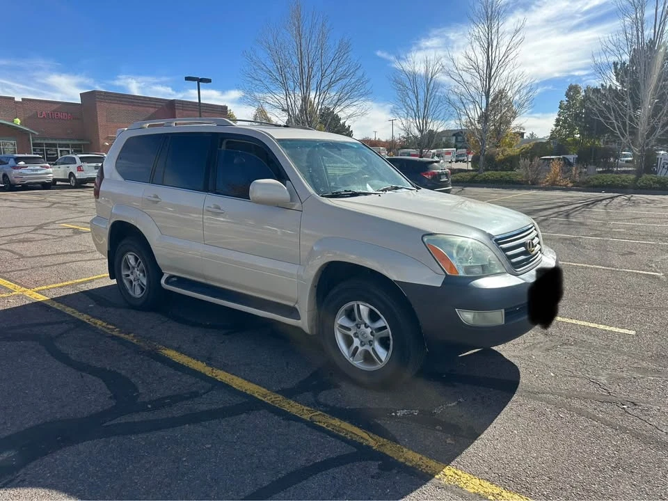 2003 Lexus GX 1st Gen - Image 4 of 12