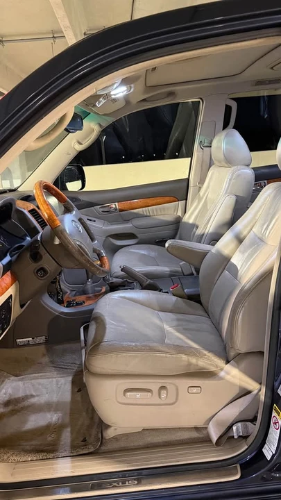 2003 Lexus GX 1st Gen - Image 6 of 14