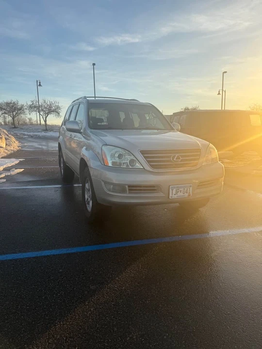 2003 Lexus GX 1st Gen - Image 2 of 4