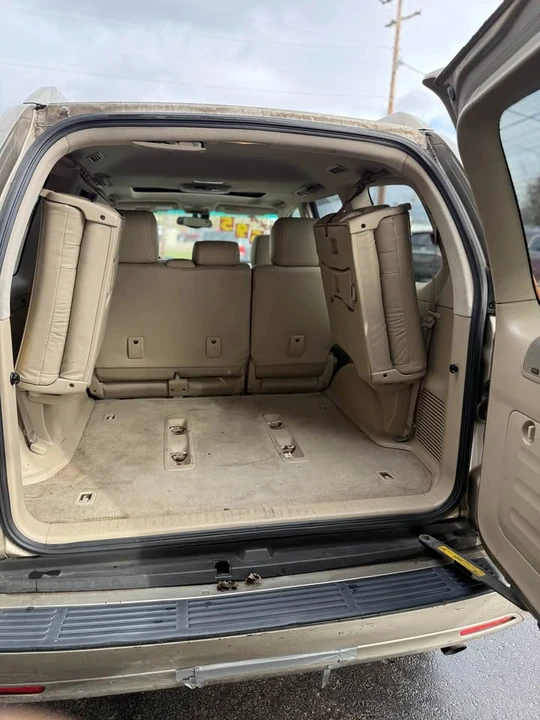 2003 Lexus GX 1st Gen - Image 11 of 15