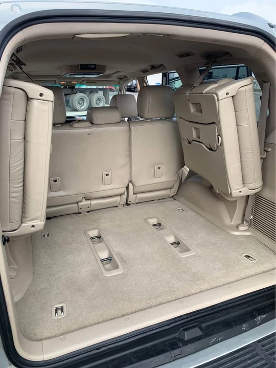 2003 Lexus GX 1st Gen - Image 11 of 17