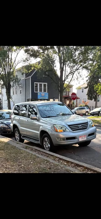 2003 Lexus GX 1st Gen - Image 4 of 7