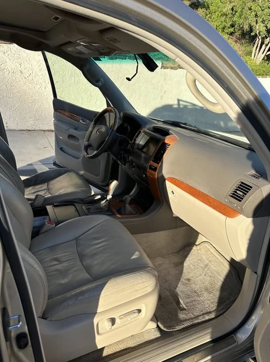 2003 Lexus GX 1st Gen - Image 13 of 13