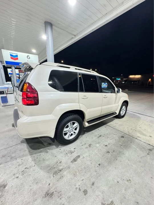 2003 Lexus GX 1st Gen - Image 15 of 19