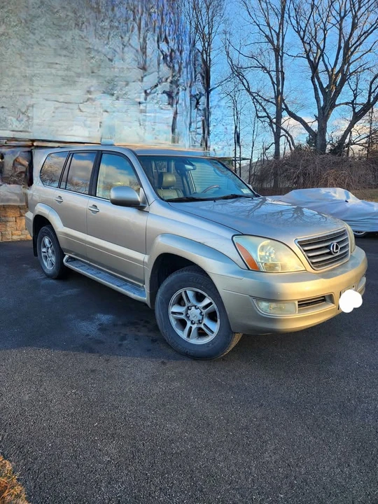 2003 Lexus GX 1st Gen - Image 4 of 20