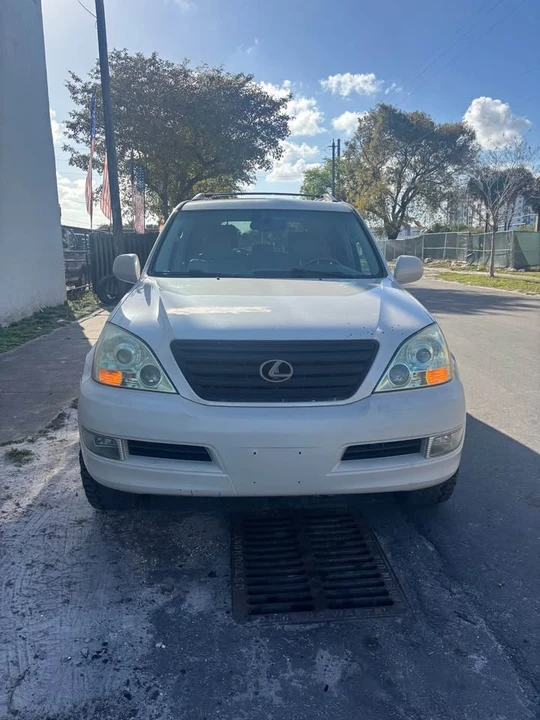 2003 Lexus GX 1st Gen - Image 4 of 18