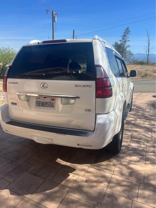 2003 Lexus GX 1st Gen - Image 6 of 10