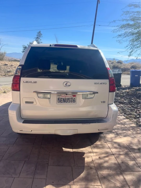2003 Lexus GX 1st Gen - Image 4 of 10