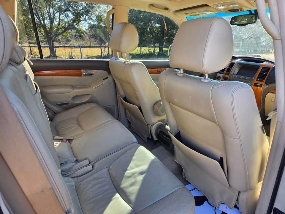 2003 Lexus GX 1st Gen - Image 11 of 20