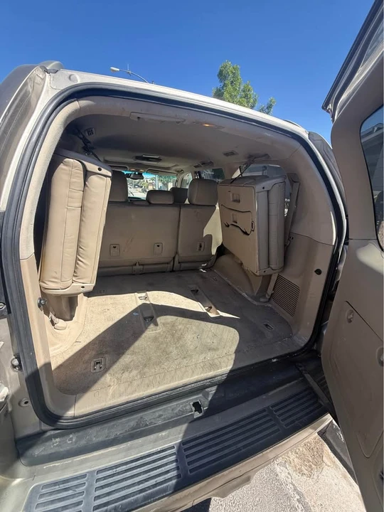 2003 Lexus GX 1st Gen - Image 5 of 10