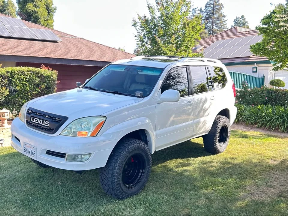 2003 Lexus GX 1st Gen - Image 5 of 5
