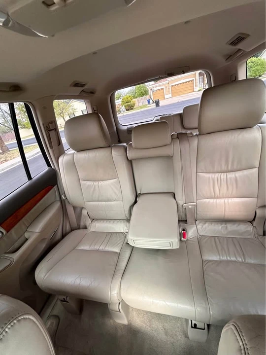 2003 Lexus GX 1st Gen - Image 7 of 14
