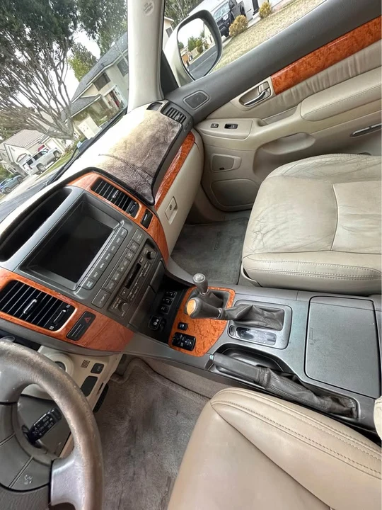 2003 Lexus GX 1st Gen - Image 4 of 14