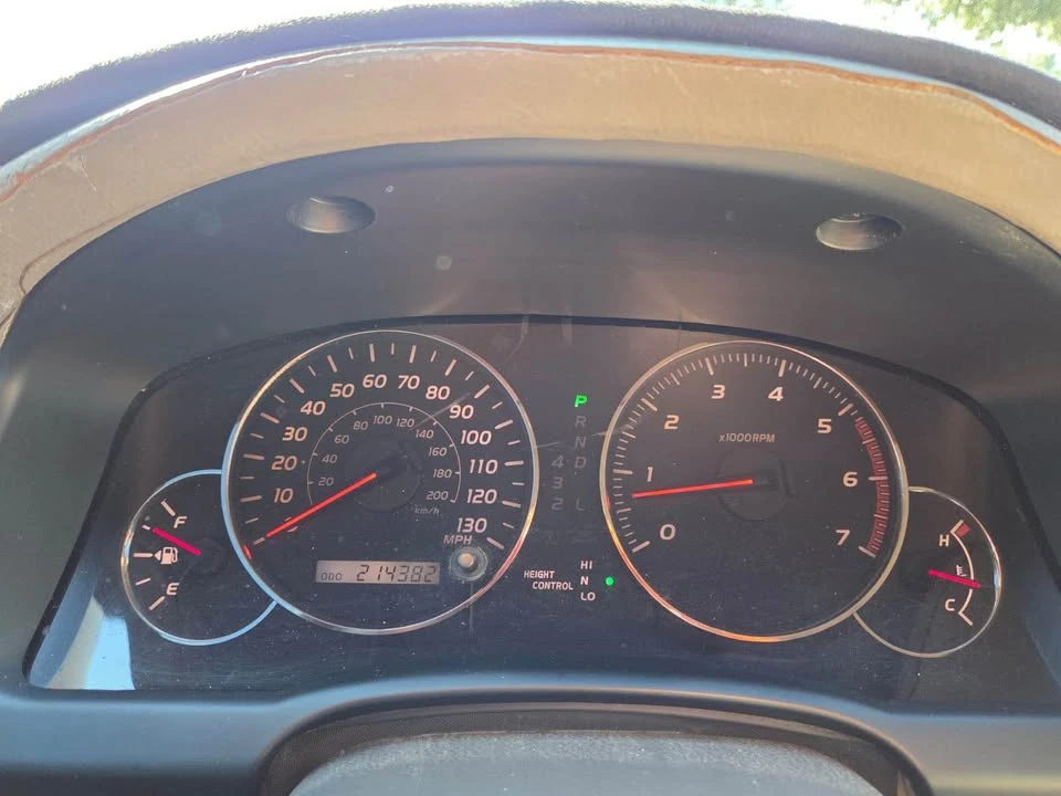 2003 Lexus GX 1st Gen - Image 19 of 20
