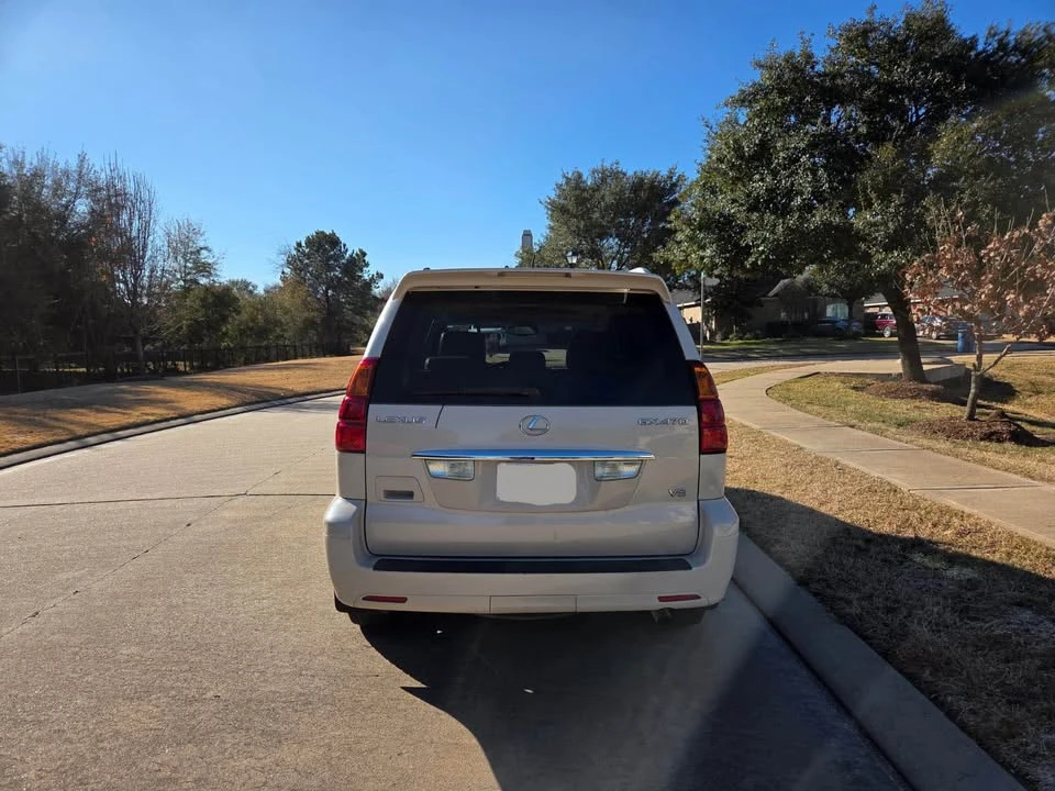 2003 Lexus GX 1st Gen - Image 5 of 20