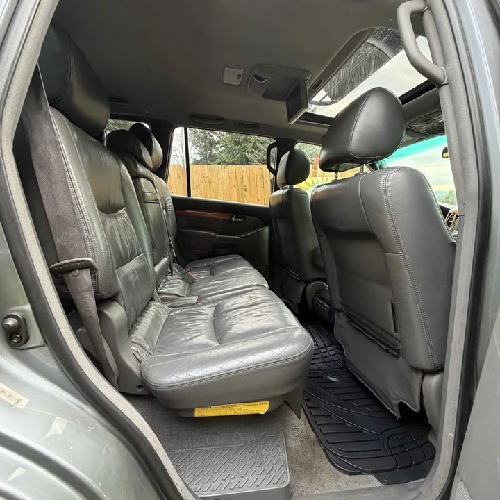 2003 Lexus GX 1st Gen - Image 15 of 20