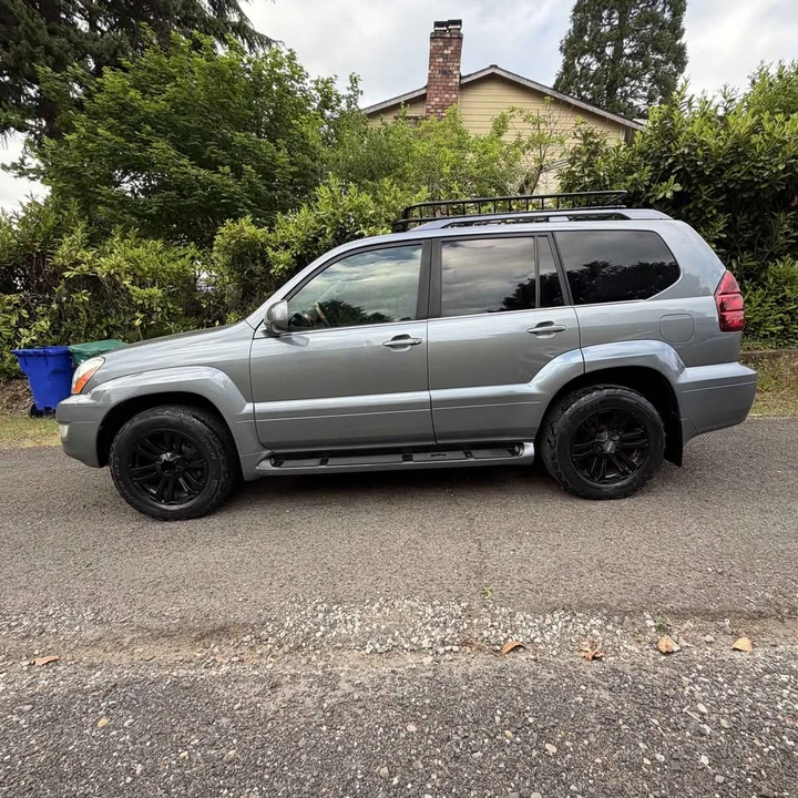 2003 Lexus GX 1st Gen - Image 4 of 20