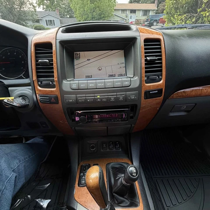 2003 Lexus GX 1st Gen - Image 19 of 20