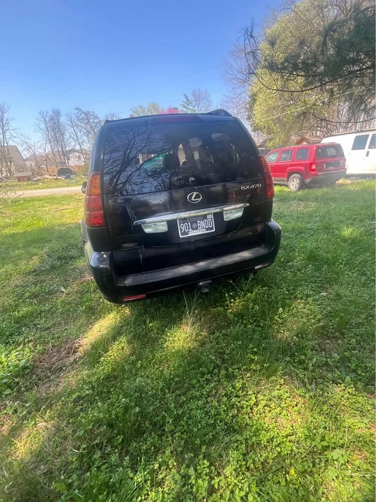 2003 Lexus GX 1st Gen - Image 3 of 5