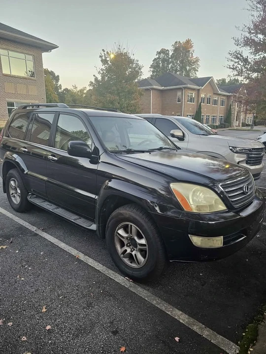 2003 Lexus GX 1st Gen - Image 4 of 7