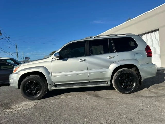 2003 Lexus GX 1st Gen - Image 2 of 21