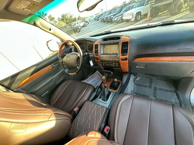 2003 Lexus GX 1st Gen - Image 15 of 21
