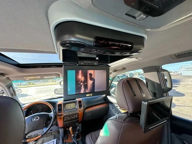 2003 Lexus GX 1st Gen - Image 11 of 21