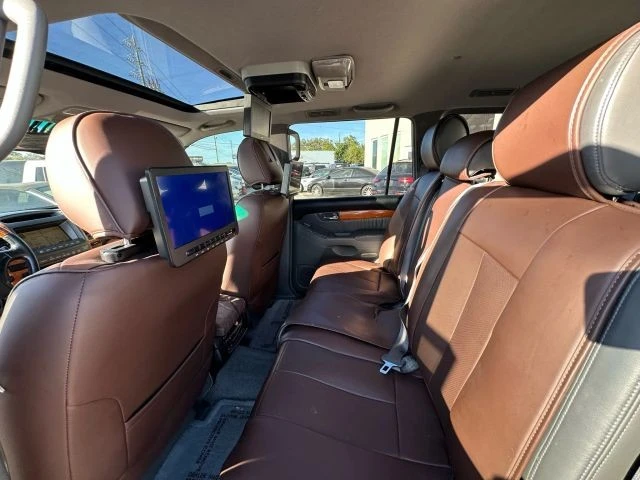 2003 Lexus GX 1st Gen - Image 12 of 21