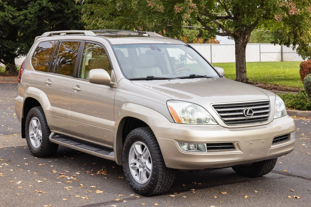 2003 Lexus GX 1st Gen - Image 12 of 12